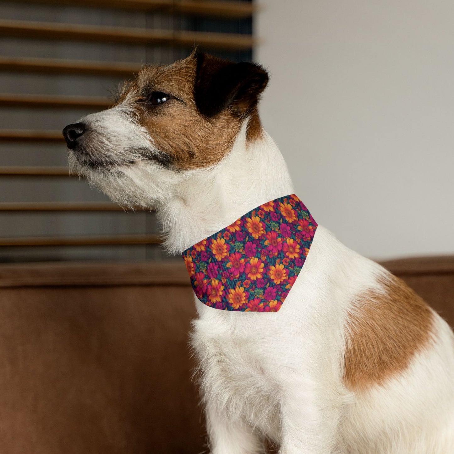 Daisy Delight Pet Bandana Collar